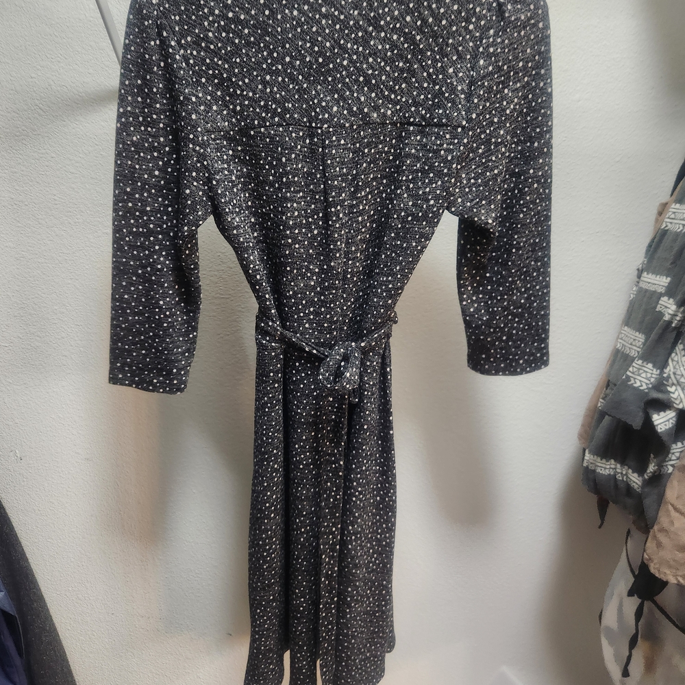 Monteau Black and White Button-Up Top